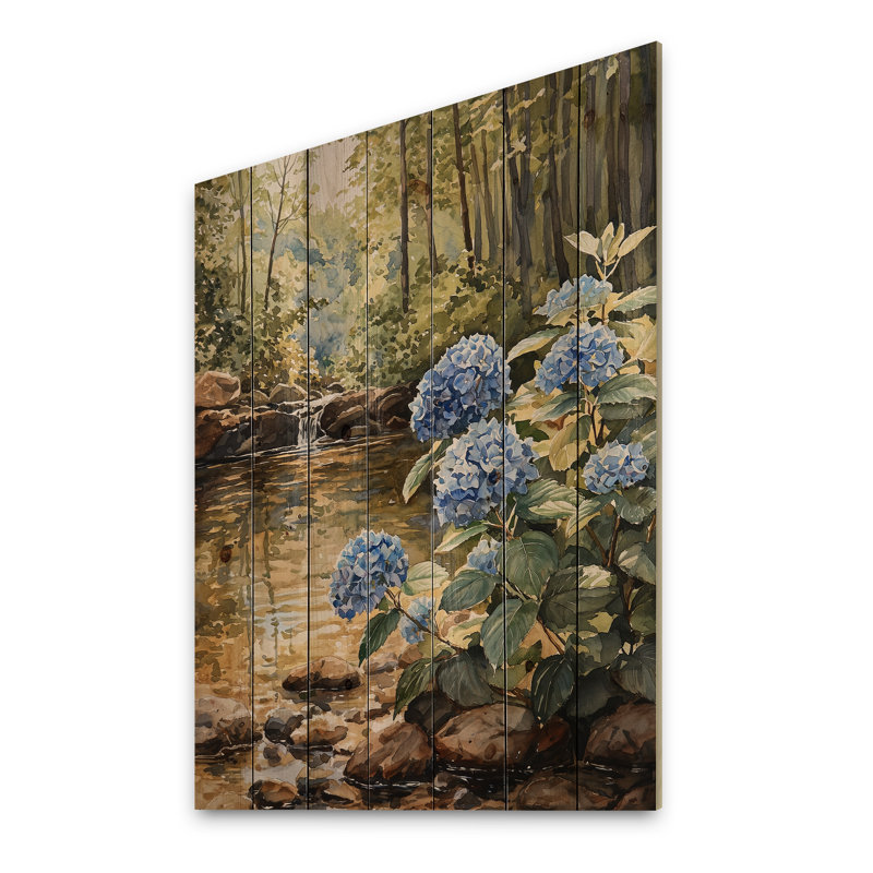 Hydrangées par la rivière Forest IV - Art mural en bois d'hortensias - sur bois de pin naturel, H 32 po x l 24 po x P 0,78 po