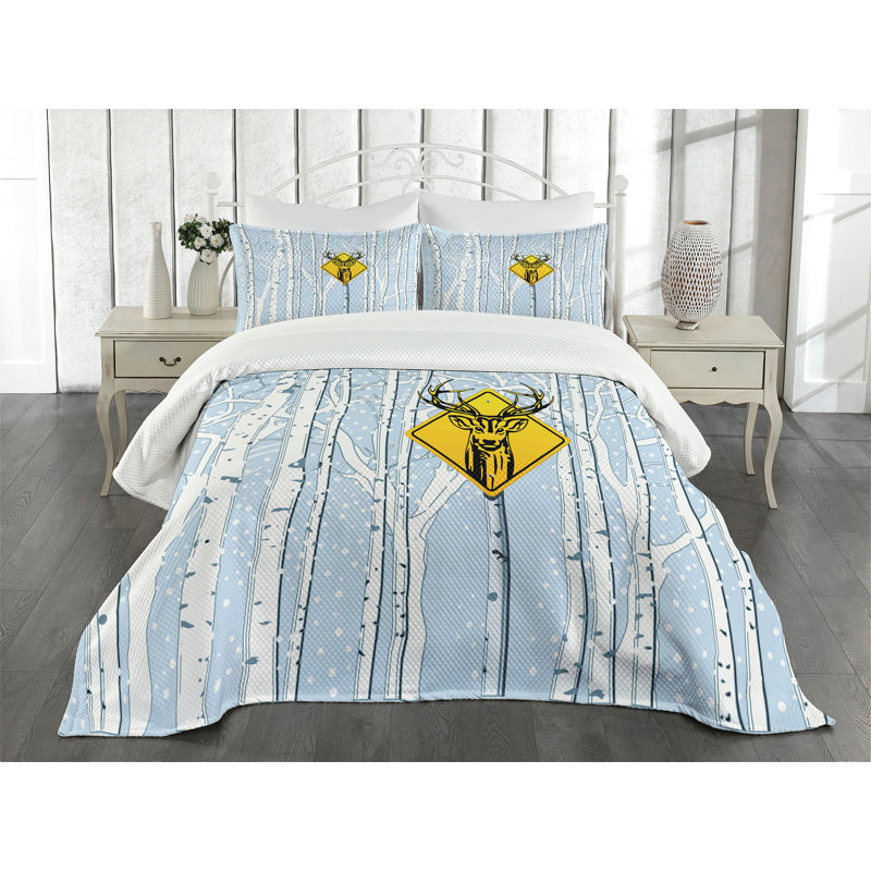 Ambesonne Hunting Bedspread Attention Deer Multicolor, 2 Queen Bedspread + 2 Standard Shams