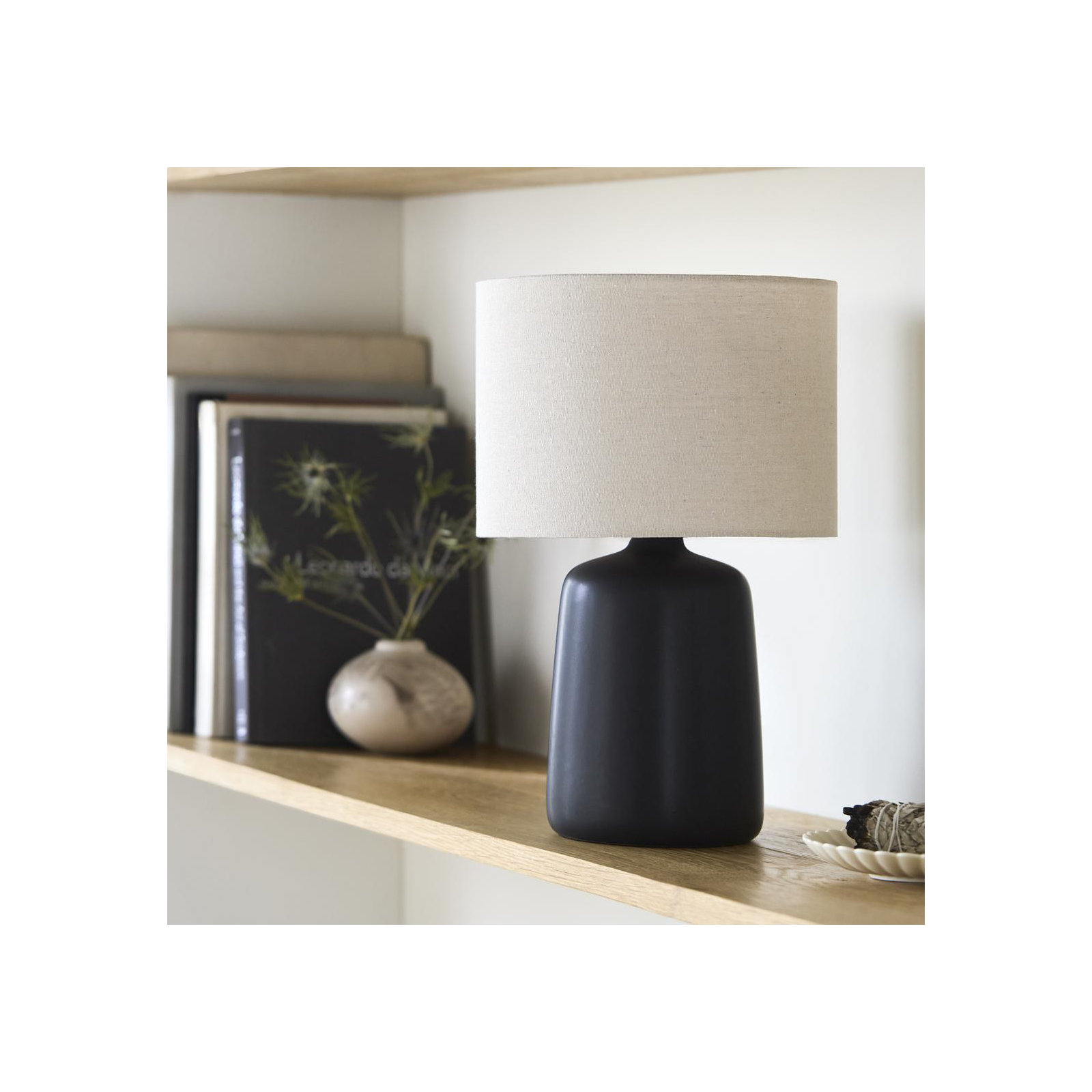 Pramit Accent Table Lamp, Black