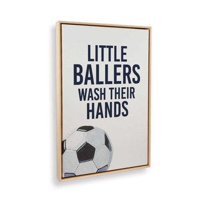 Les petites balleuses se lavent les mains