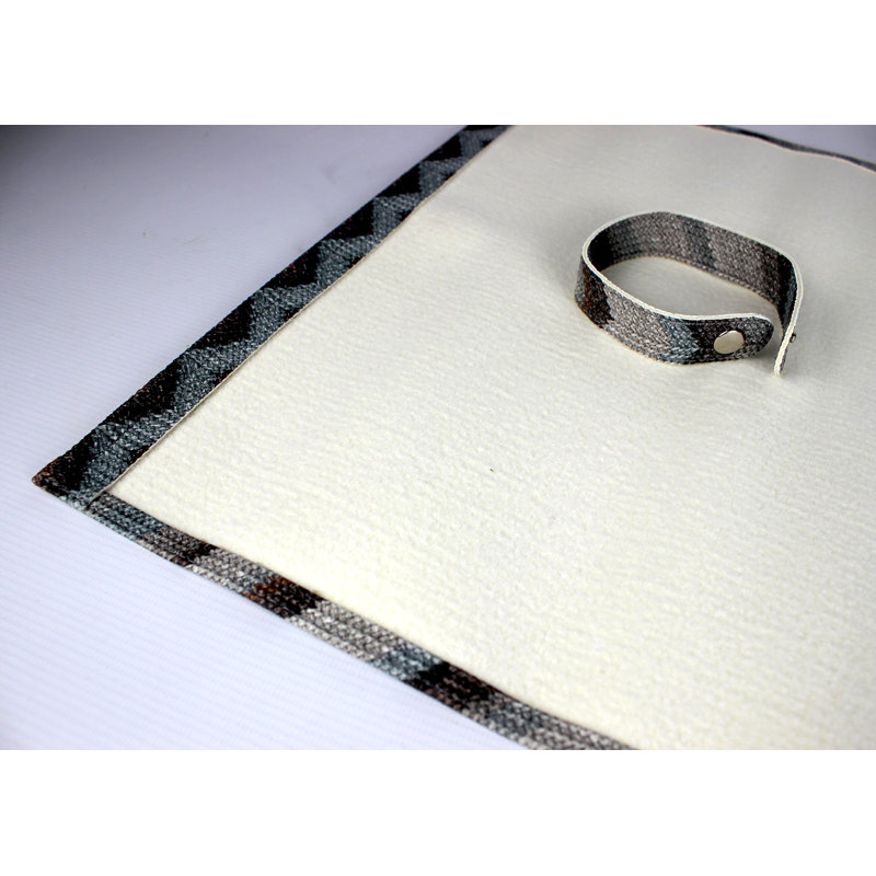 Table runner with a zigzag pattern and a length of 150cm, Blue / White / Grey