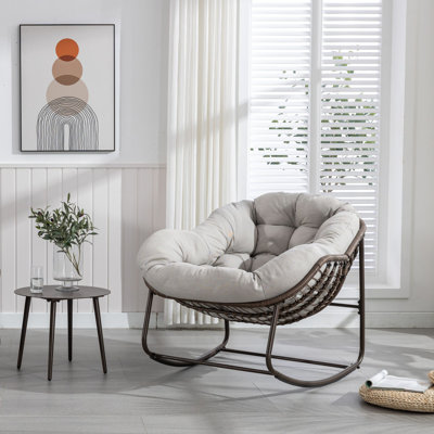 Chaise berçante d'appoint rembourrée de loisirs, fauteuil inclinable en rotin d'intérieur, fauteuil d'appoint d'extérieur avec structure en acier et coussin rembourré pour le patio du salon