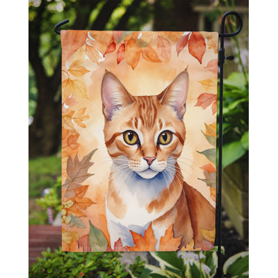 Chat en feuilles d'automne drapeau de jardin