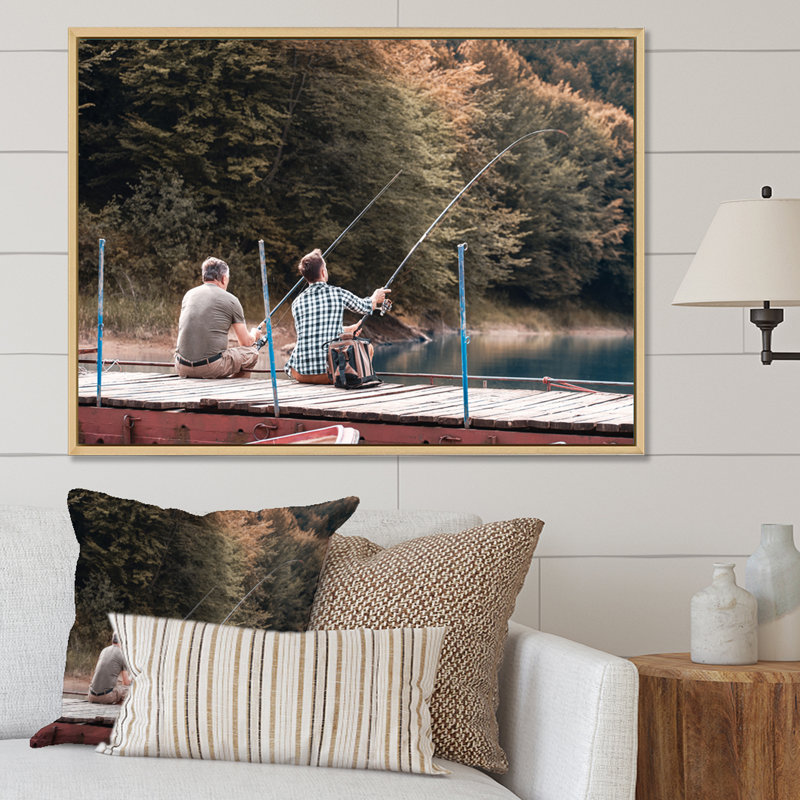 «Men Fishing At The Dock», photo sur toile, Cadre photo noir, H 30 po x l 40 po