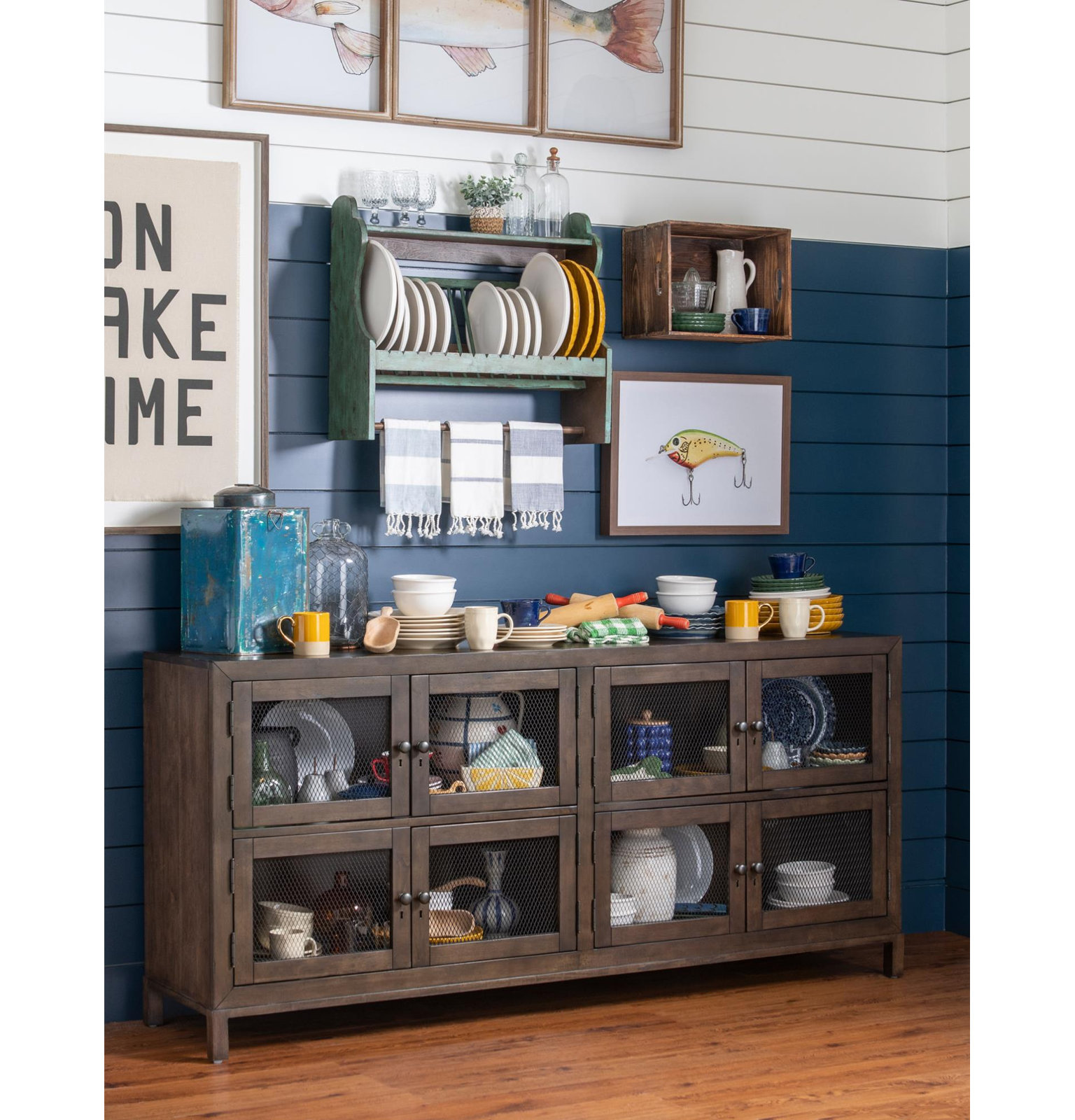 Sideboard, Dried Tobacco