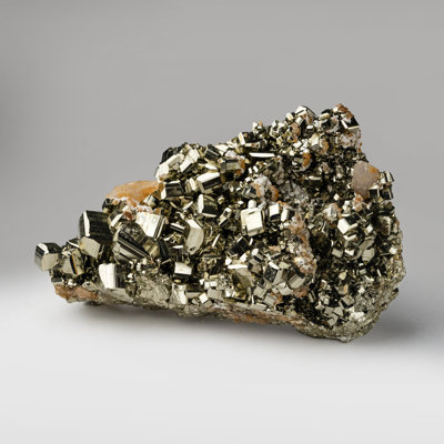 Véritable grappe de pyrite
