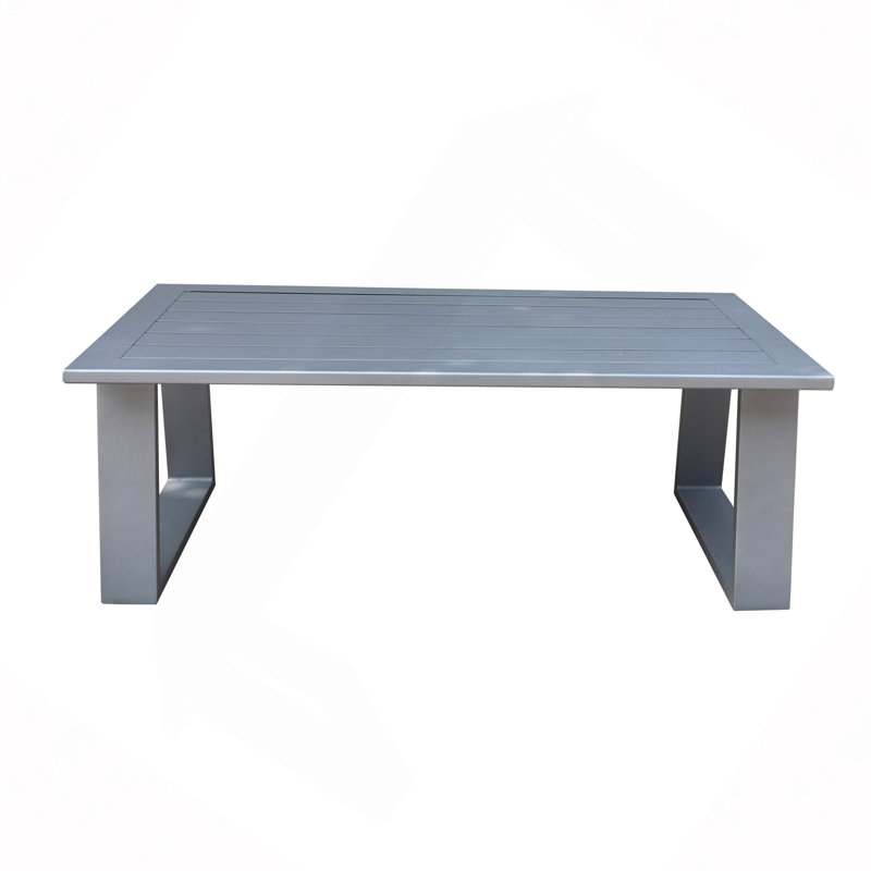 Table basse d'extérieur en aluminium résistante aux intempéries, conception rectangulaire spacieuse, finition résistante aux rayons UV, élégante et durable