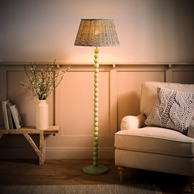 Accardi 150 H cm Matte Traditional Floor Lamp