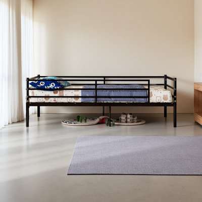 Surround Bed Frame - Classic Metal Platform Bed Frame With Steel Bars Supporting The Mattress Base, Storage Space Underneath, No Spring Mattress Required, And Easy Assembly