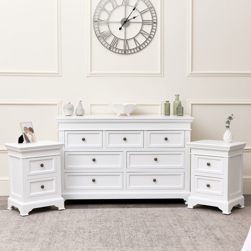 Esponga Piece Bedroom Set