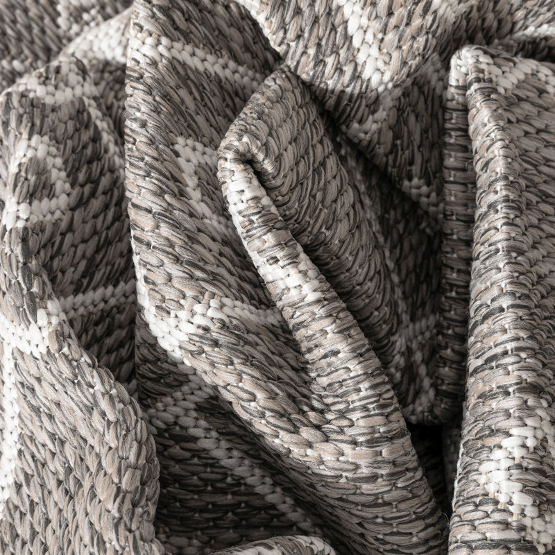 Tapis intérieur / extérieur gris clair ivoire Marshanna Nord Trellis, Rectangle 5 pi 3 po x 7 pi 3 po