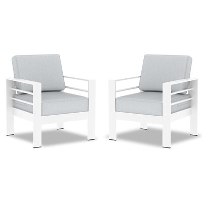Outdoor Lounge Chair with Cushions