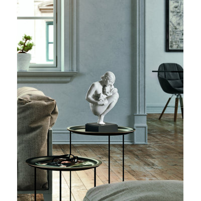 Figurine bond de love