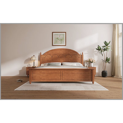 Structure de lit très grand en bois avec tête de lit arquée et design classique, blanc