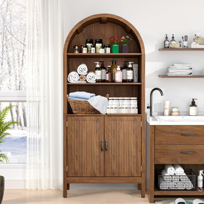 Armoire de rangement de 70,9 po de hauteur avec portes cannelées