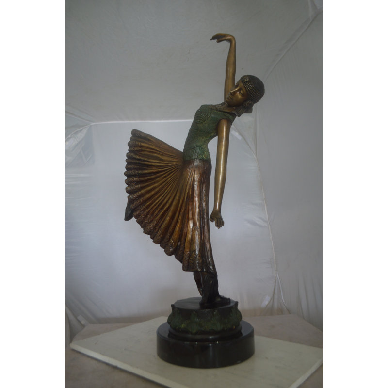 Statue magnifique danseuse en bronze - Taille: L 27 po x l 12 po x H 48 po.