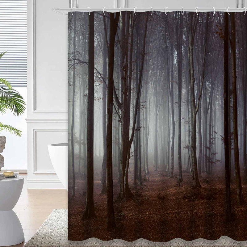 Rideau de douche Spooky Foggy Forest Dark Creepy Woods, L 72 po x l 72 po