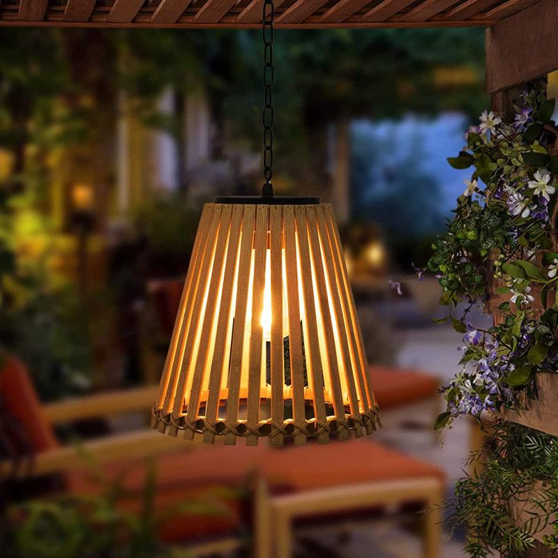 Luminaire suspendu d'extérieur câblé 7 po