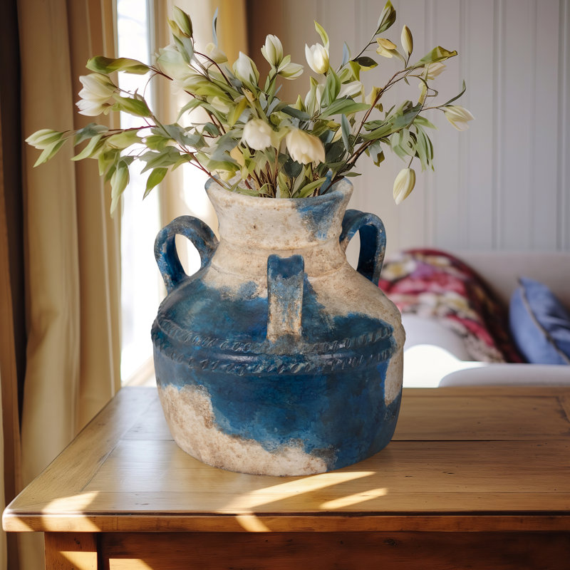 Vase décoratif en terre cuite avec motif texturé rustique et poignées doubles, décor contemporain élégant pour les espaces modernes