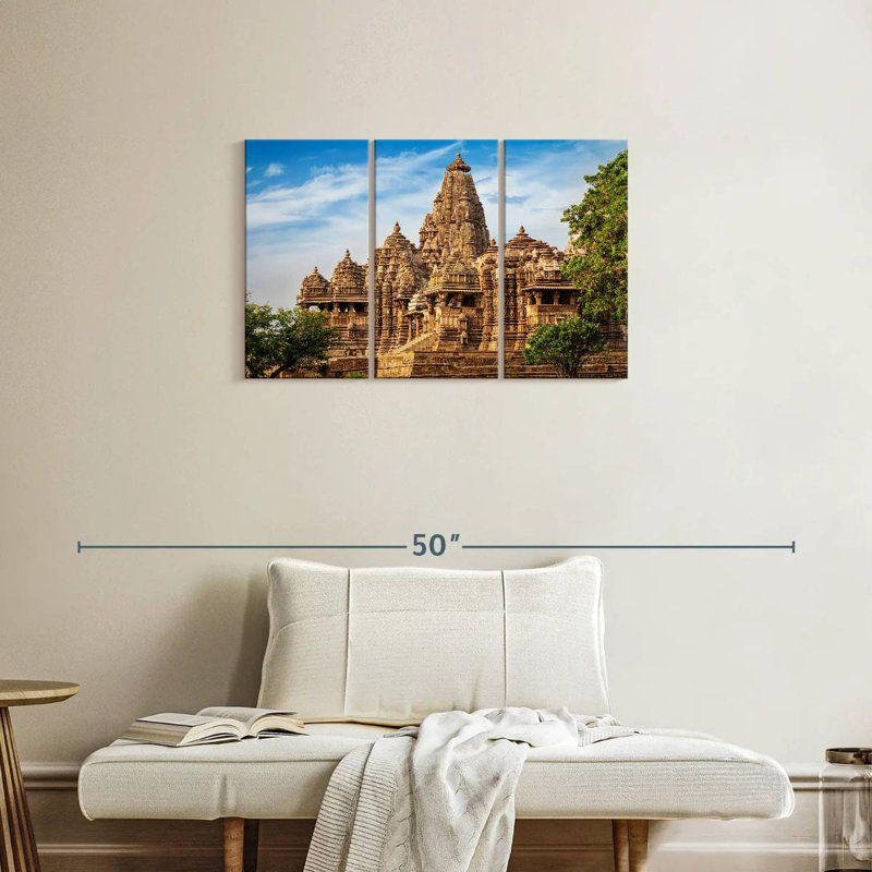 Adella Kandariya Mahadeva antique, H 20 po x l 33 po