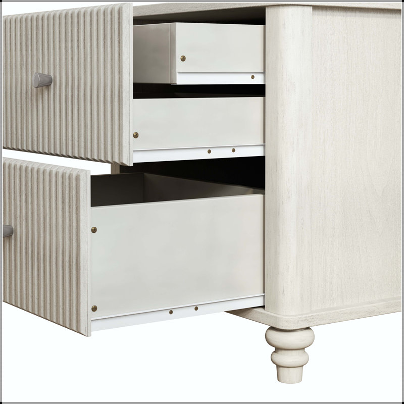 Table de chevet cannelée à 3 tiroirs d'une largeur de 21,65 po, Beige, 1