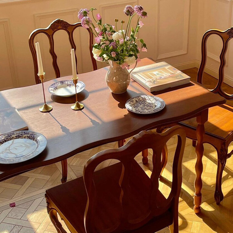 Table de salle à manger rectangulaire en bois massif brun avec pattes pivotantes, H 29,53 po x L 51,18 po x l 31,50 po
