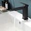 Robinet de lavabo de salle de bain à poignée simple en laiton