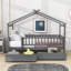 Lit en bois en forme de maison-88580466-88580471