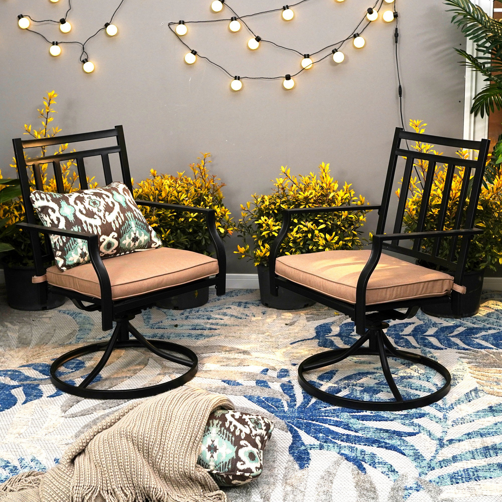 Outdoor dining deals with swivel chairs