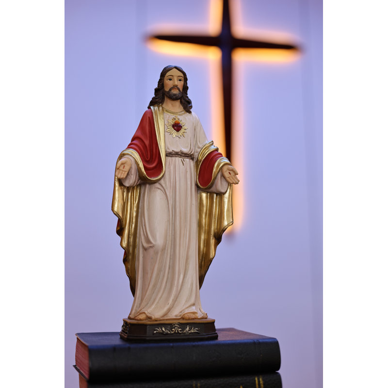 Statue sacrée de Jésus, H 24 po x l 7,2 po x P 11 po