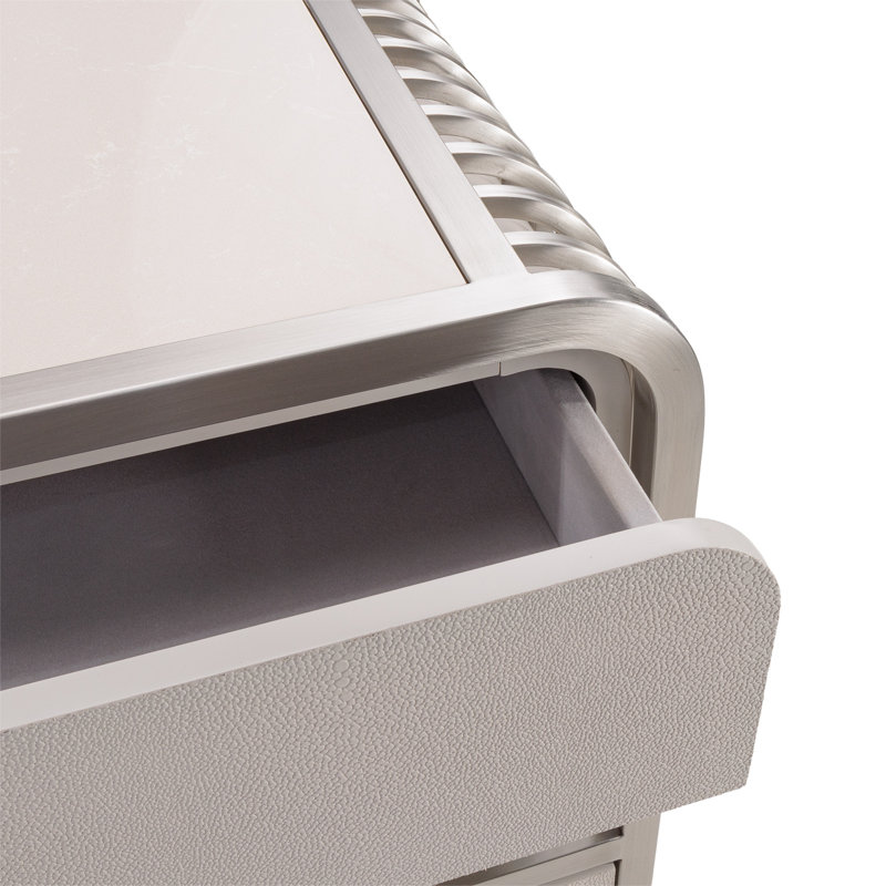 Roxbury Park 2 - Drawer Nightstand