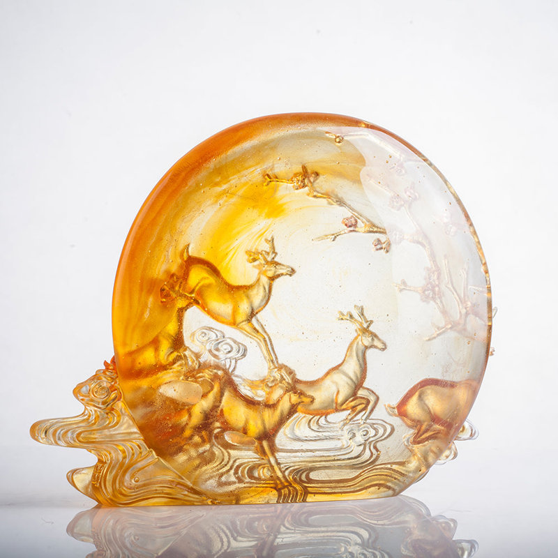 Song of Triumph Deer, Dark Amber/Light Amber