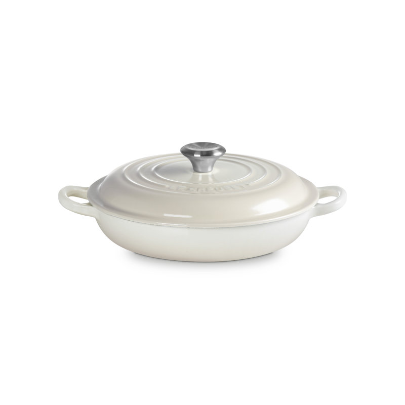 Le Creuset Signature Shallow Casserole 22cm, Meringue