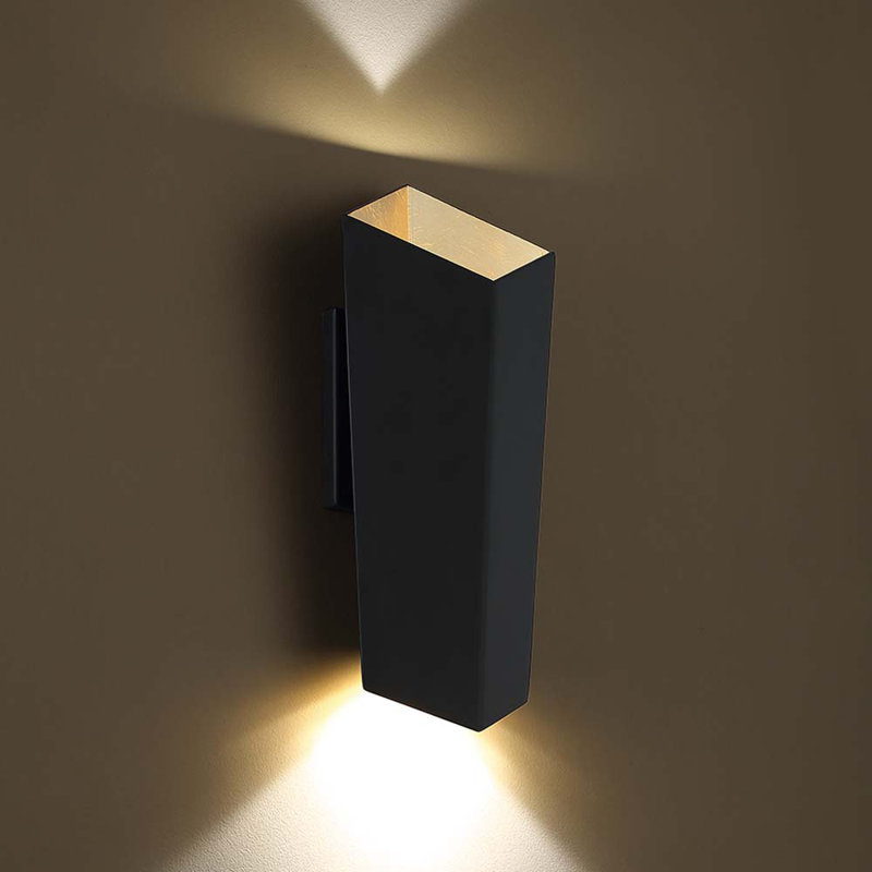 Dink Aluminum LED Flush Mounted Sconce, Gold