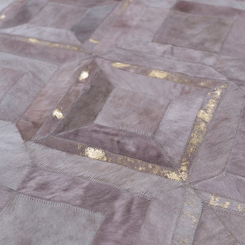 Cowhide Geometric Area Rug in Gray, Rectangle 5'7" x 7'10"
