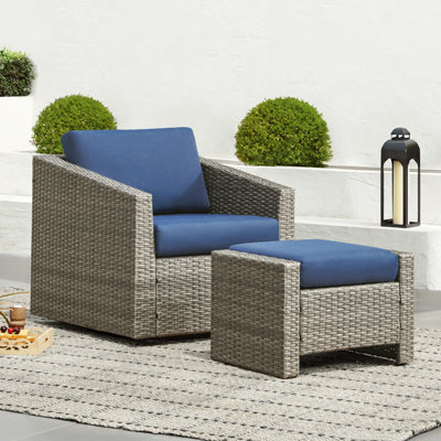 Chaise de patio pivotante simple avec repose-pieds Tiaka