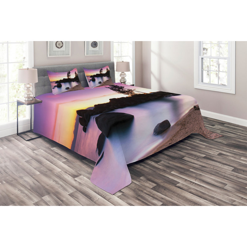 Modern & Contemporary Coverlet