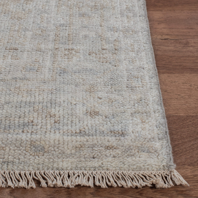 Oriental Hand-Knotted Wool Light Grey / Beige Area Rug, Rectangle 8' x 10'