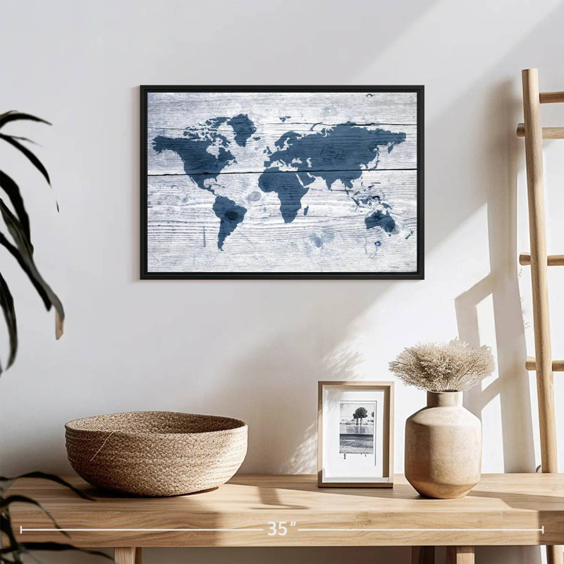 Carte du monde en bois Aliaz II, H 13 po x l 19 po