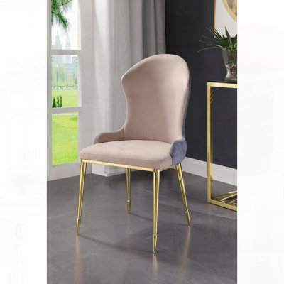 Chaise d'appoint en tissu au design élégant