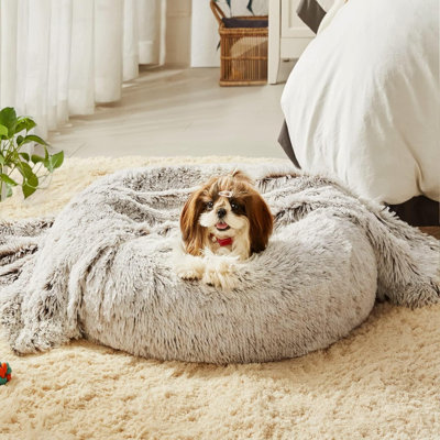 Deonka Faux Fur Pet Bed