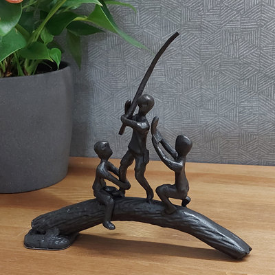 HUCKLEBERRY BOYS Iron Figurine 19cm