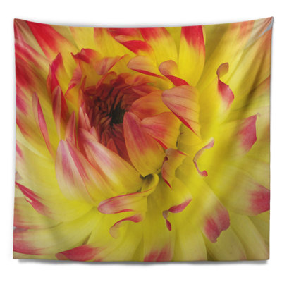 Tapisserie florale lisse à motif de pétales de fleurs jaunes et rouges