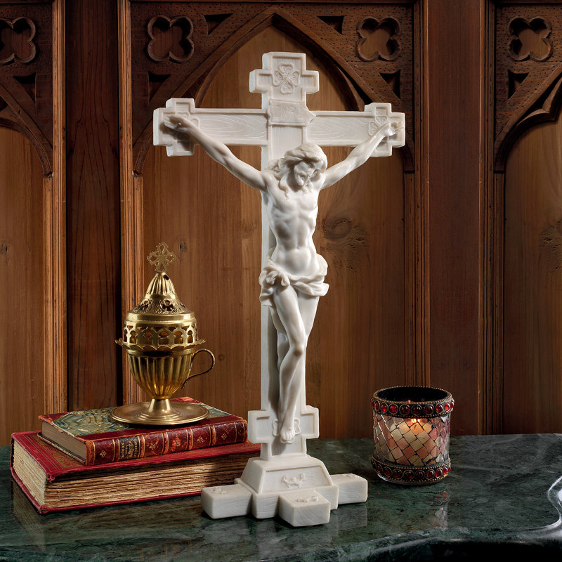Figurine Crucifix