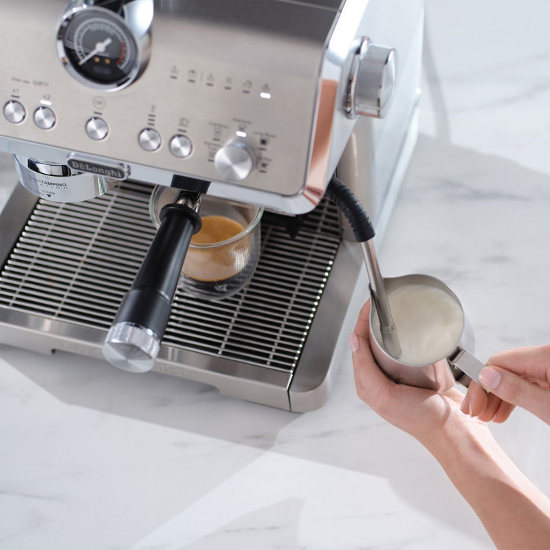 De'Longhi La Specialista Opera Espresso Machine with Cold Brew