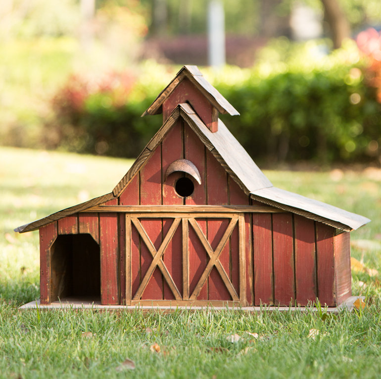 Strader Wood 15 in x 21 in x 8 in Birdhouse