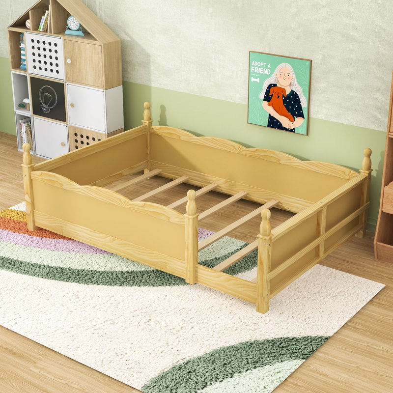 Lit en bois avec tablette pour livres et garde-corps, Lit double, Naturel