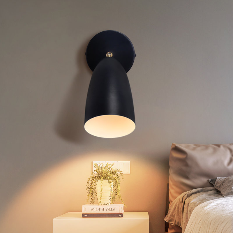 Shaylon Armed Sconce, Matt Black