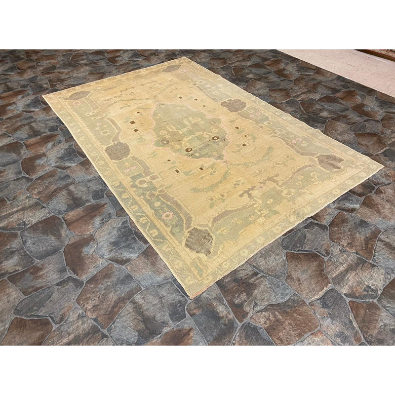 Bhavith One-of-a-Kind 4′7″ X 7′8″ 1980s Wool Area Rug Ivory
