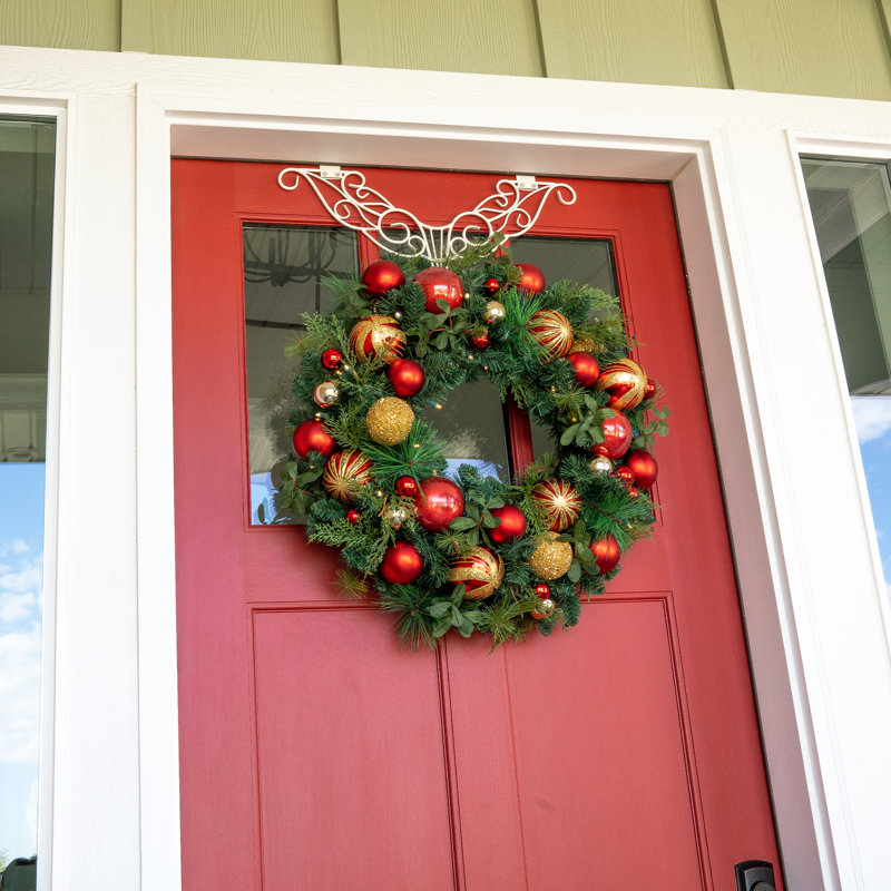 30 in. Lighted Christmas Wreath - Christmas Classic